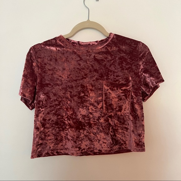 Tops - velvet crop top